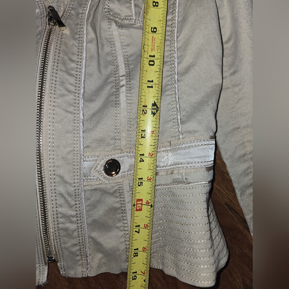 White House Black Market Khaki Tan Jacket With Metal Accents Size 0 - Picture 8 of 10